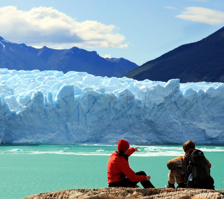 Couple looking out over Perito Moreno Glacier